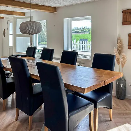 Casa de Férias 3 Bedroom Beautiful In Nordborg