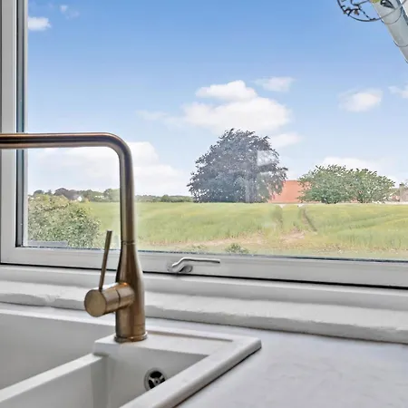 Gorgeous In With Kitchen