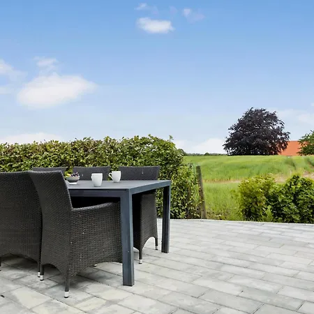 3 Bedroom Beautiful In