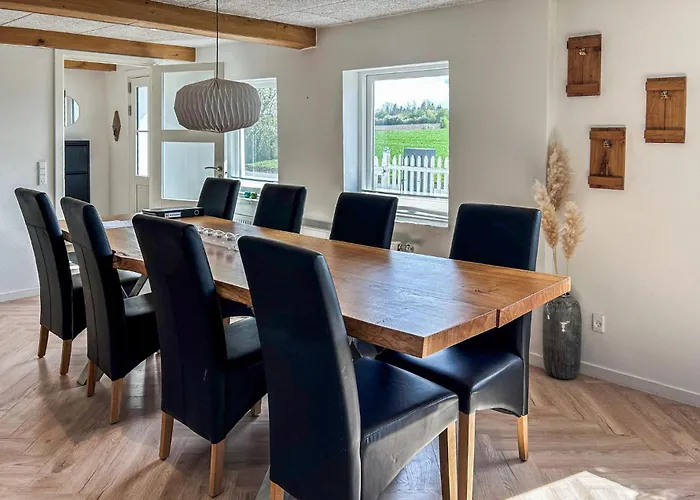 Vakantiehuis 3 Bedroom Beautiful In Nordborg