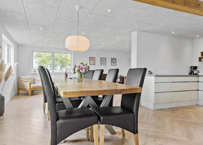 3 Bedroom Beautiful In