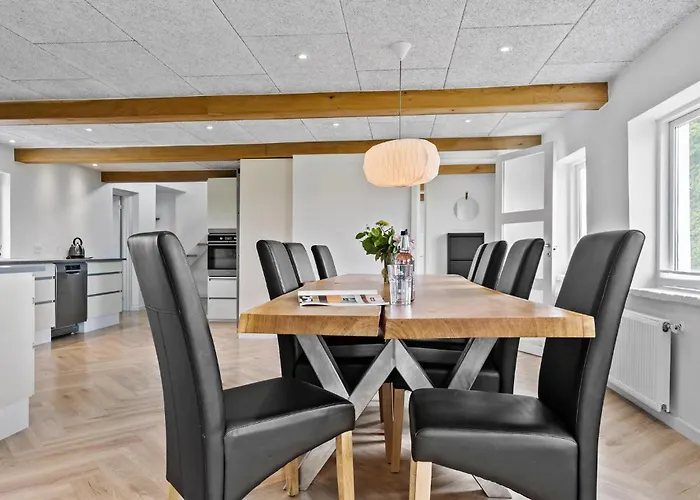 Vakantiehuis 3 Bedroom Beautiful In Nordborg