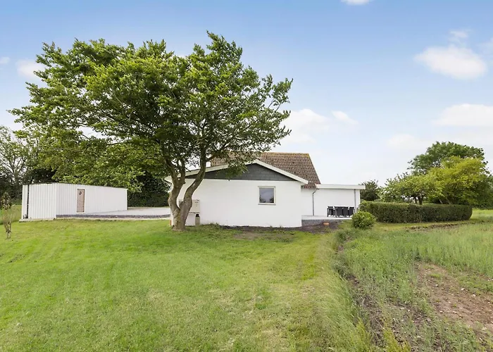 Vakantiehuis 3 Bedroom Beautiful In